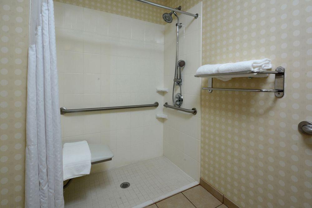 Holiday Inn Express Lynchburg By Ihg Zewnętrze zdjęcie