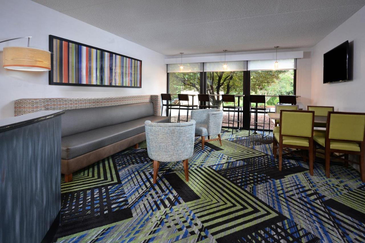 Holiday Inn Express Lynchburg By Ihg Zewnętrze zdjęcie