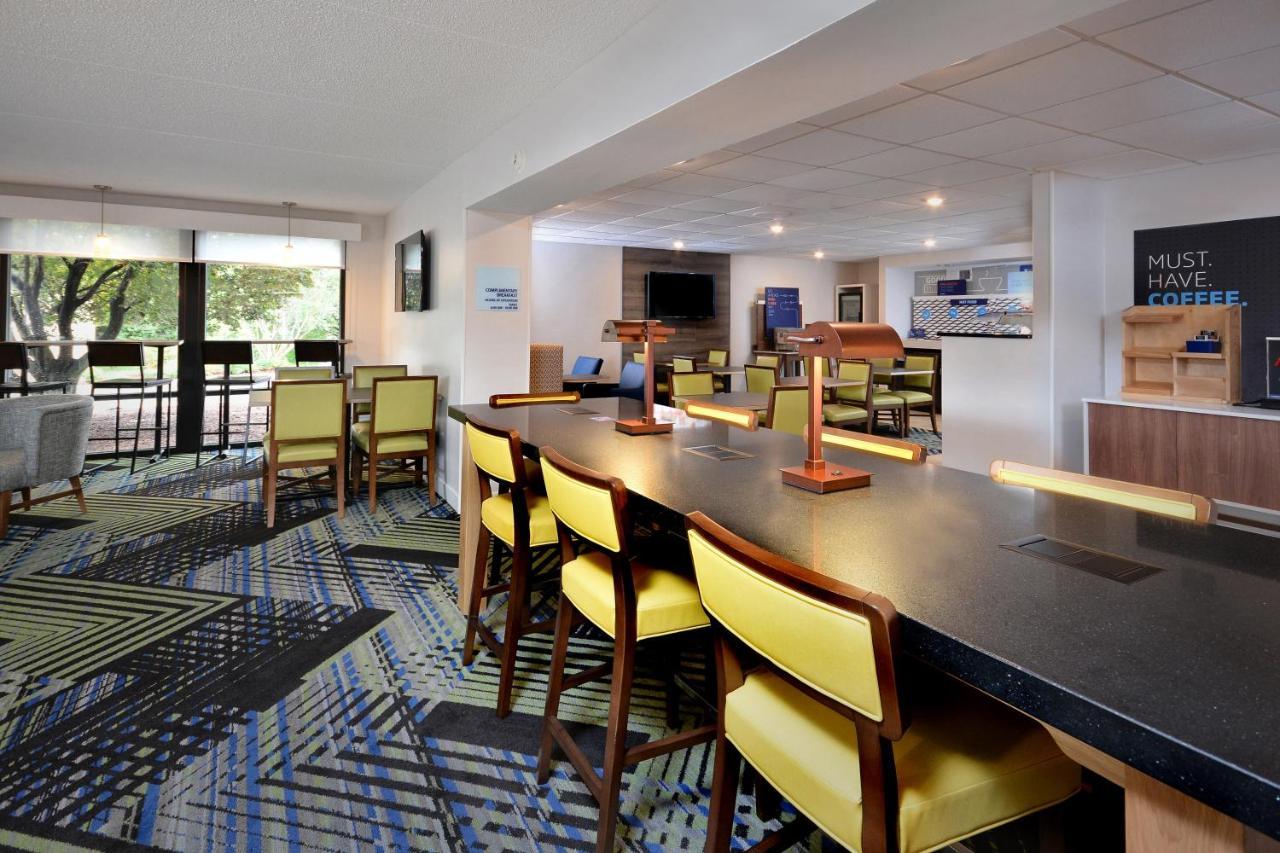 Holiday Inn Express Lynchburg By Ihg Zewnętrze zdjęcie