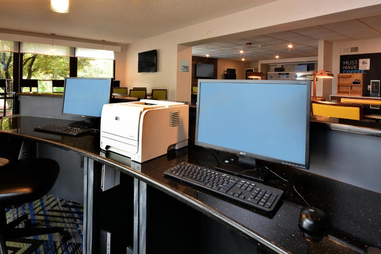 Holiday Inn Express Lynchburg By Ihg Zewnętrze zdjęcie